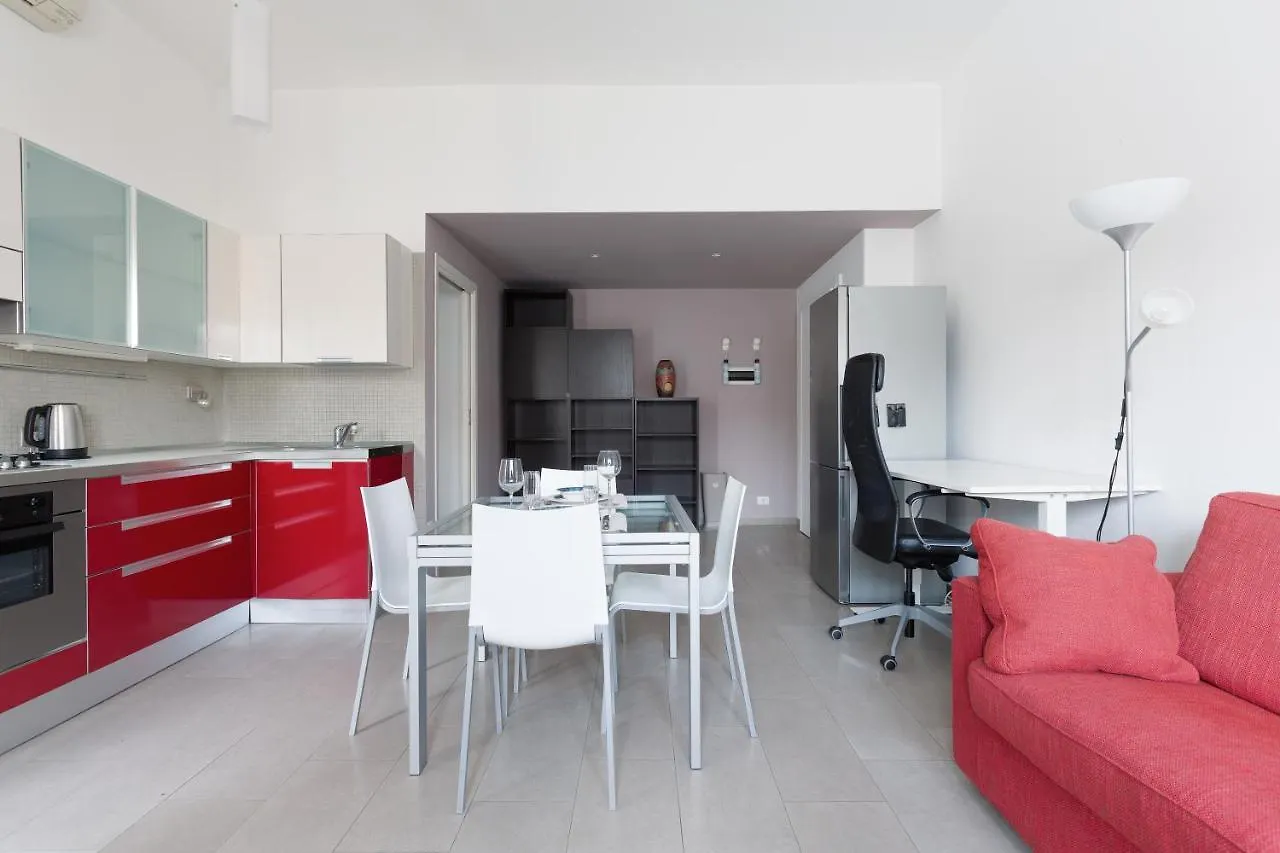 Cozy Apt With Balcony - Mm2 Sant'Agostino Apartman Milánó Olaszország