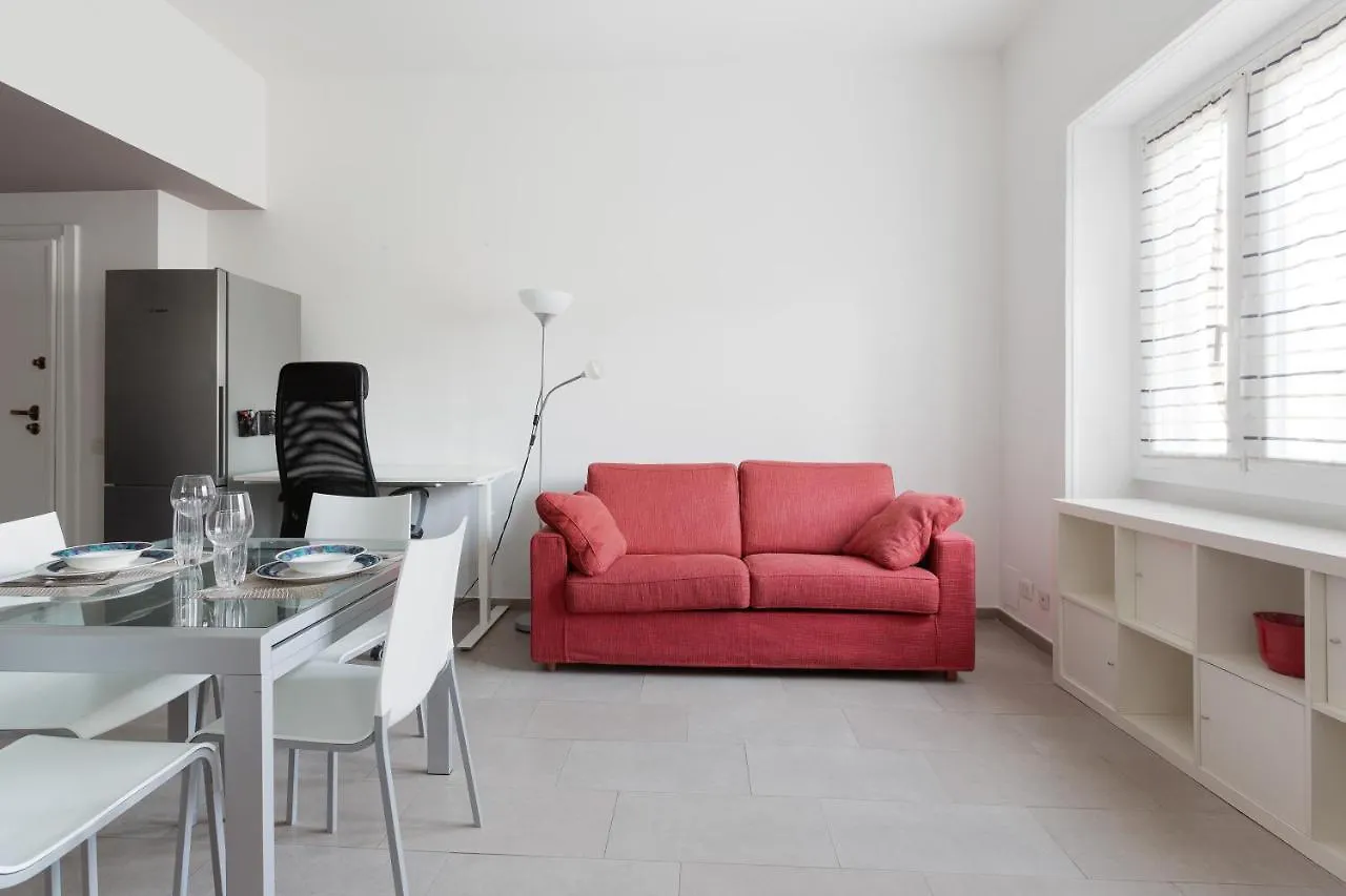 Appartamento Cozy Apt With Balcony - Mm2 Sant'Agostino Milano