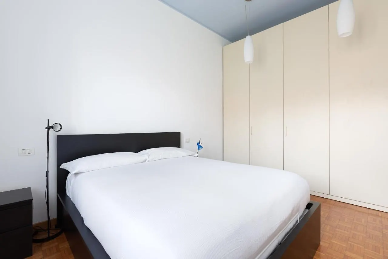 Appartamento Cozy Apt With Balcony - Mm2 Sant'Agostino Milano Italia