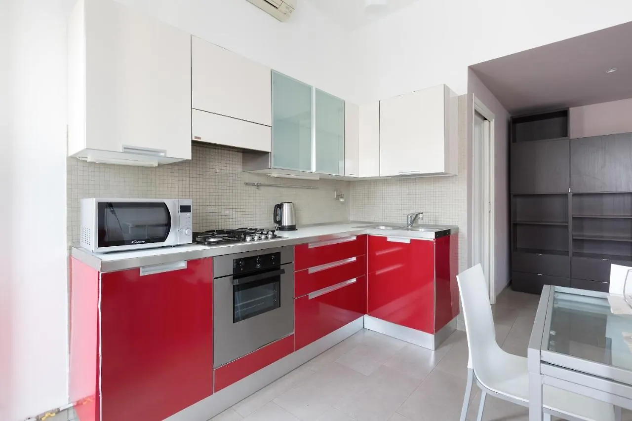 Appartamento Cozy Apt With Balcony - Mm2 Sant'Agostino Milano Italia