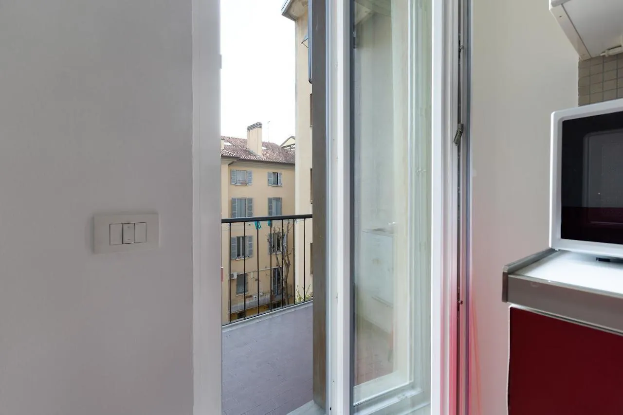 Appartamento Cozy Apt With Balcony - Mm2 Sant'Agostino Milano